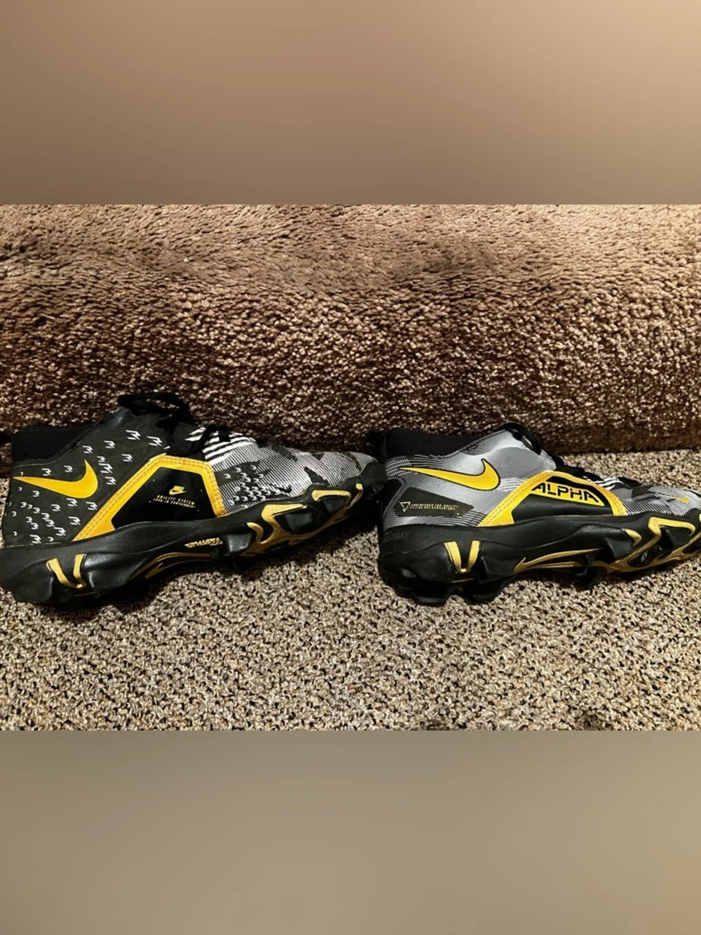 Nike Black and Yellow Alpha Football Cleats - Picture 1 of 5